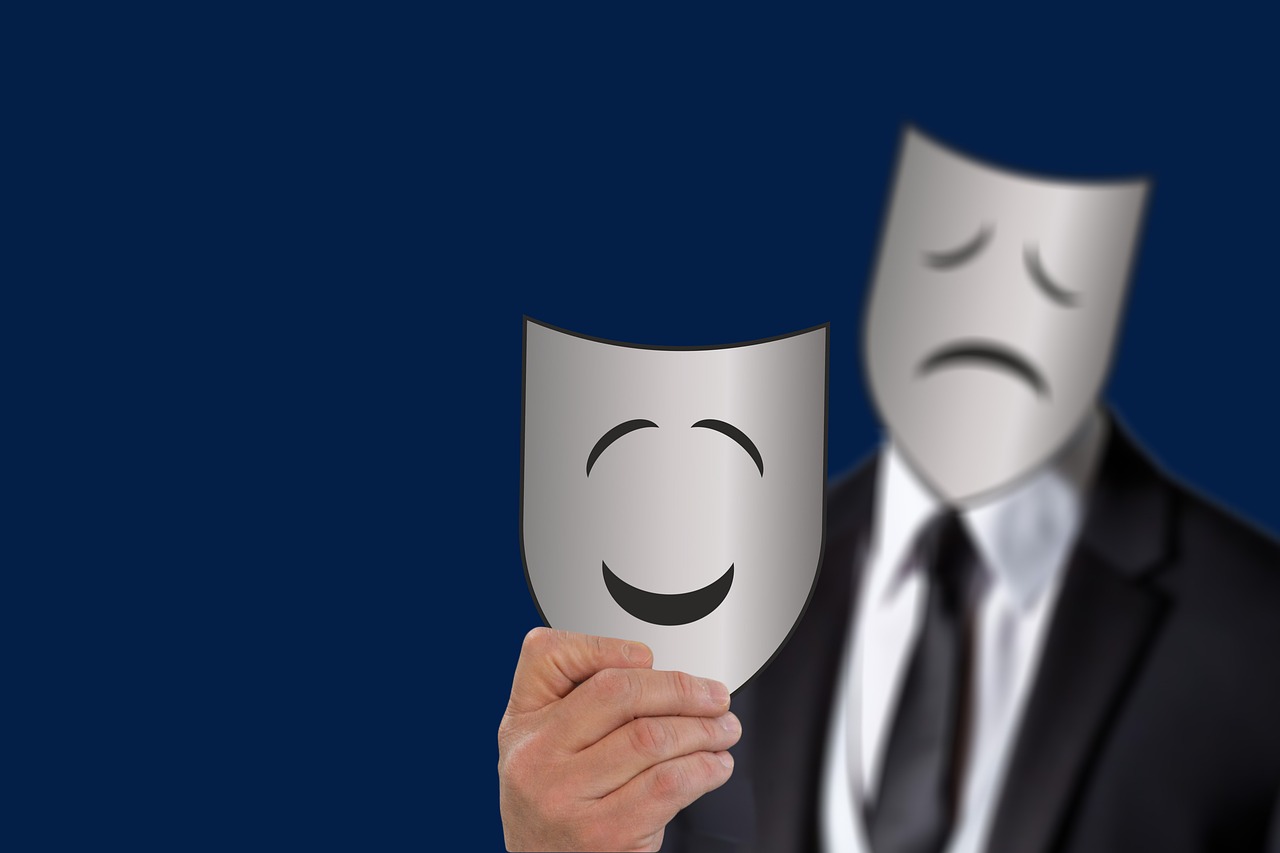 The Dangers of Faking Your Identity on Social Media